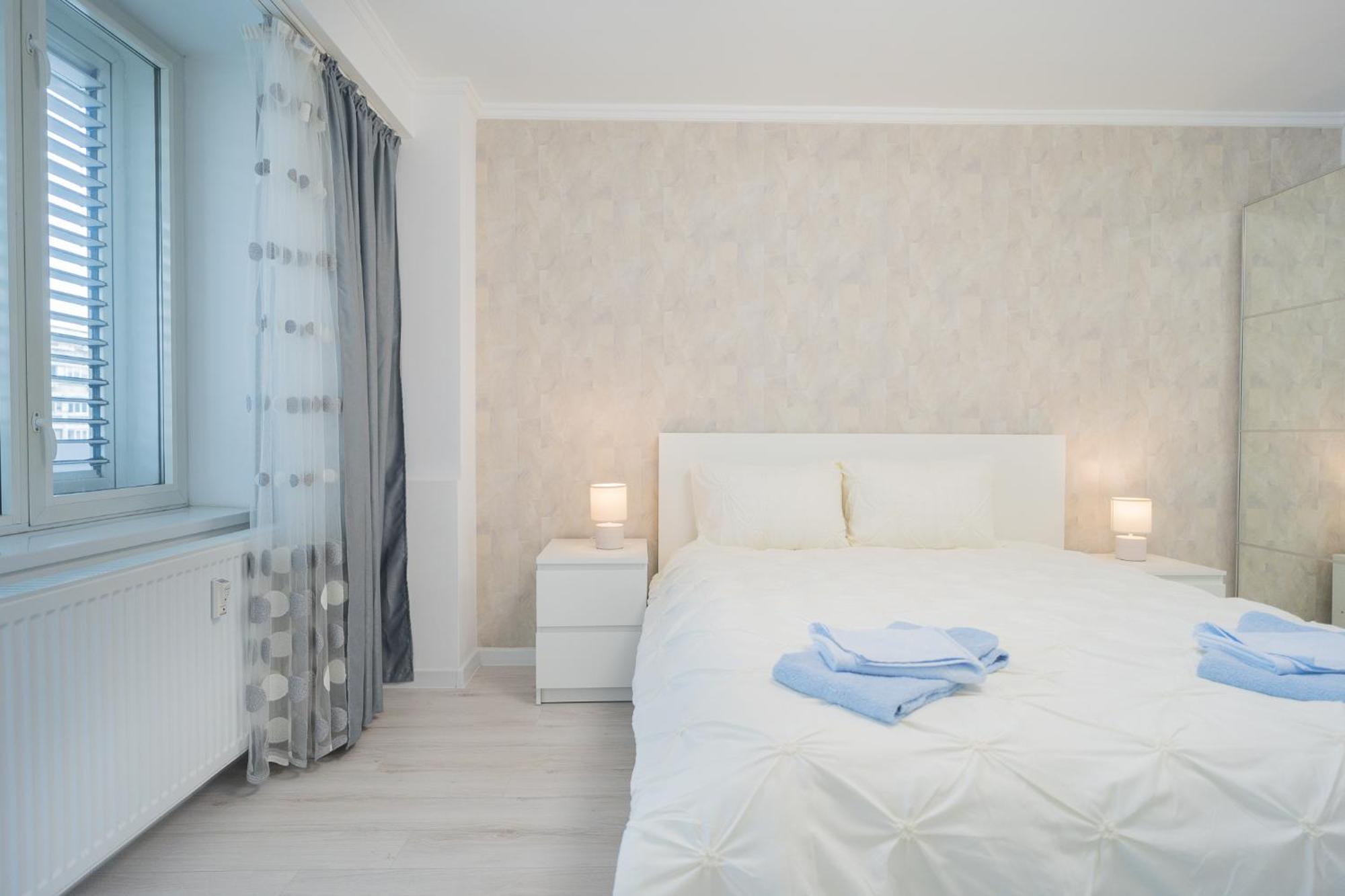 Luxury 2Br On Decebal Avenue Apartment Bucharest Exterior photo